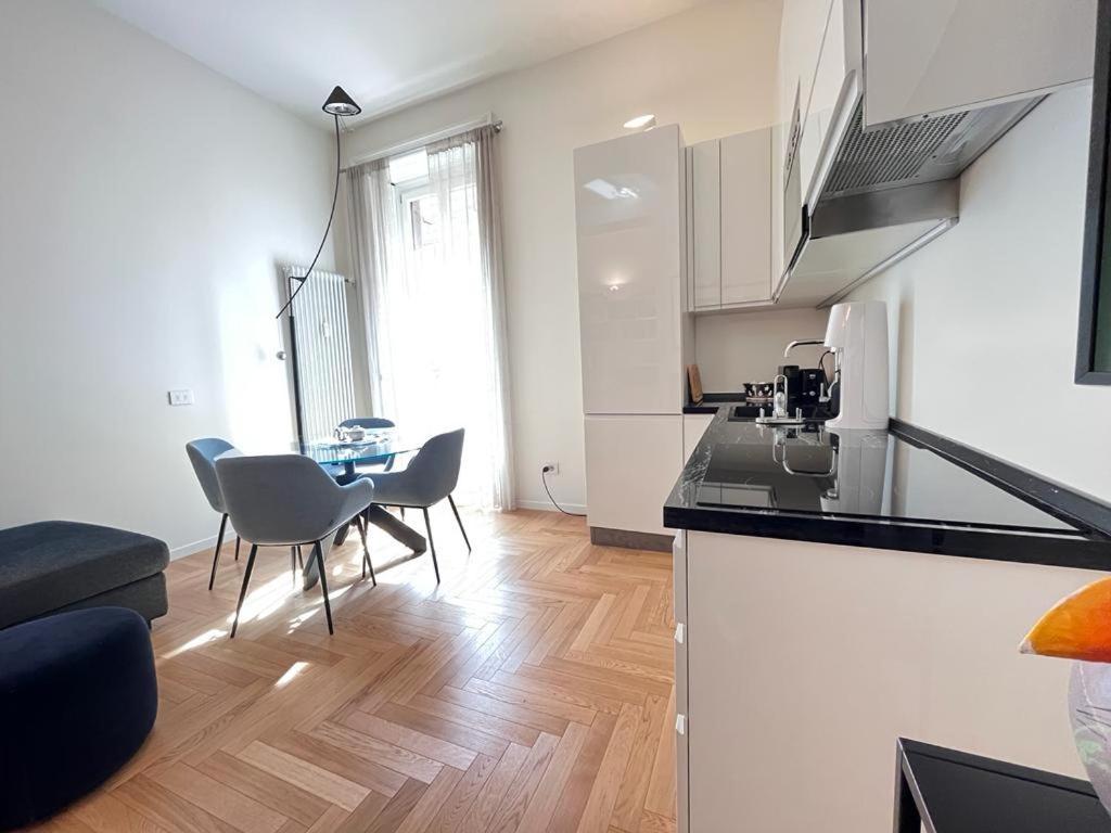 Kibilu - Corso Ventidue Marzo - Centro Citta Apartamento Milão Exterior foto