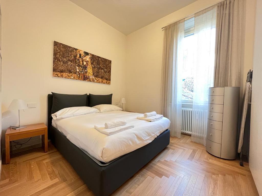 Kibilu - Corso Ventidue Marzo - Centro Citta Apartamento Milão Exterior foto